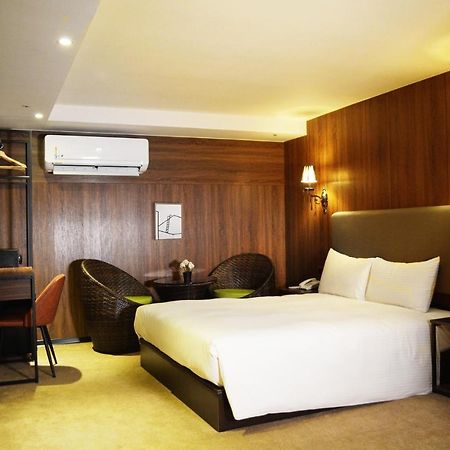Taipei Heroes Square Hotel Buitenkant foto